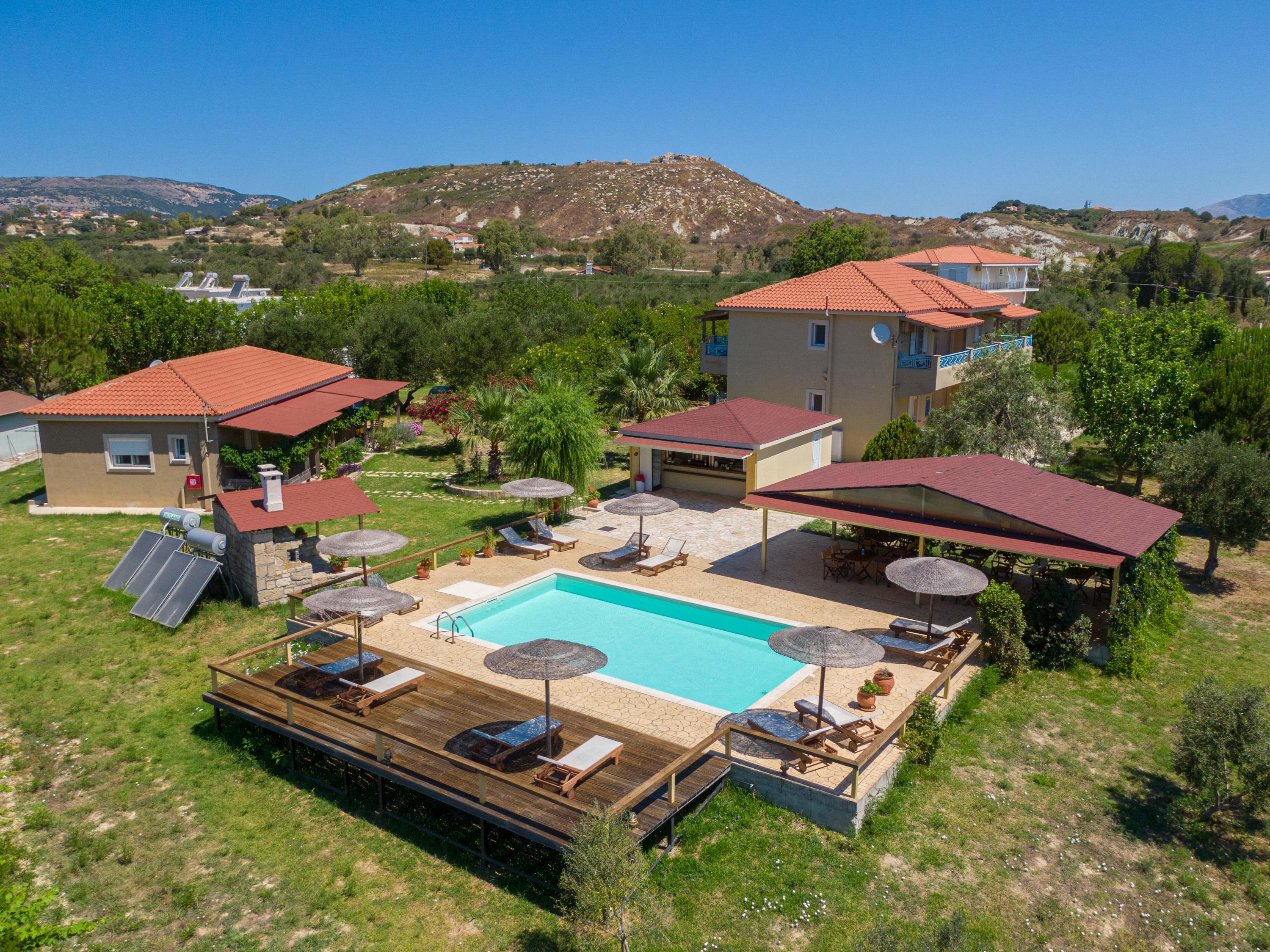 Aggelina S Apartments Xi Beach Exterior photo